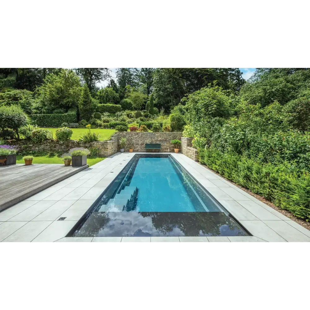 Leisurepools Linear stilren pooldesign med rektangulär pool